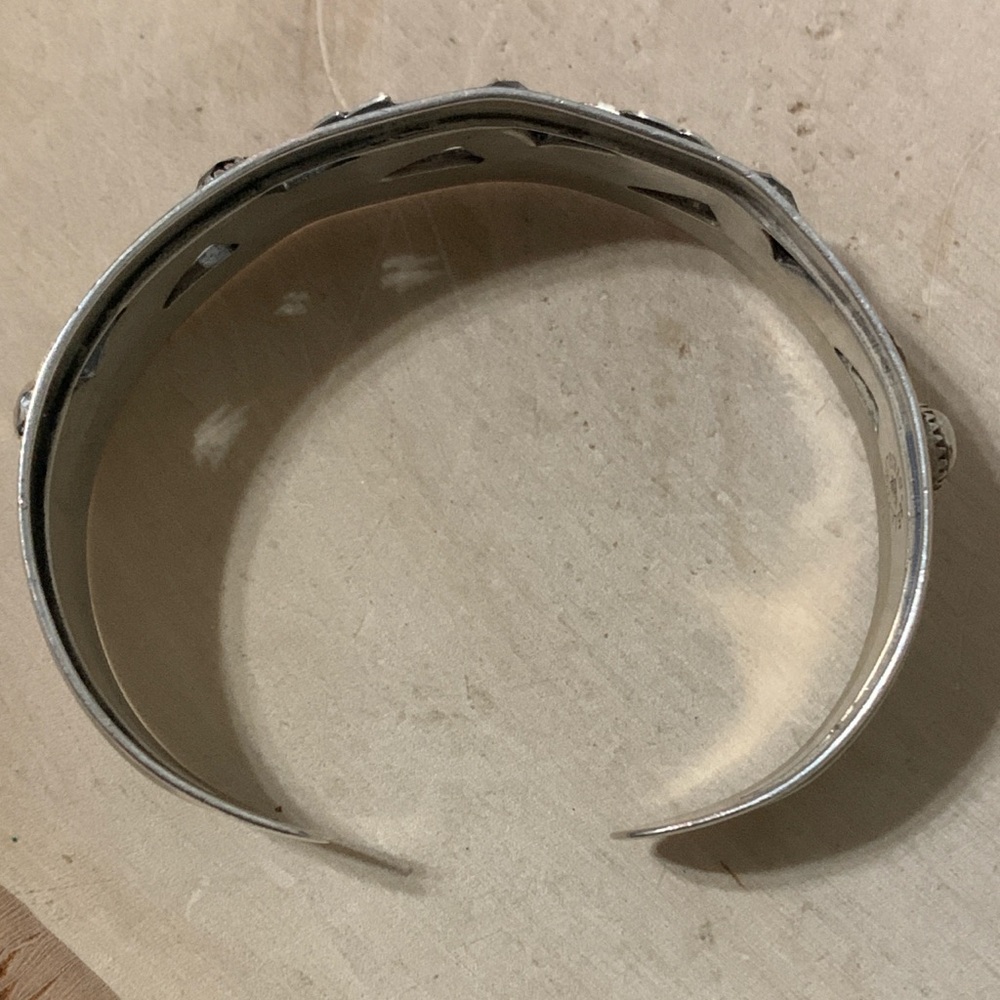 Bell Trading Post Sterling Silver Hematite Leaf Floral Cuff Bracelet Native Amer - Picture 5 of 8